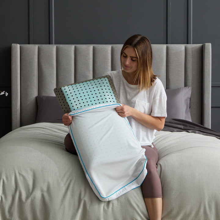 Malouf CarbonCool® + Omniphase LT Pillow